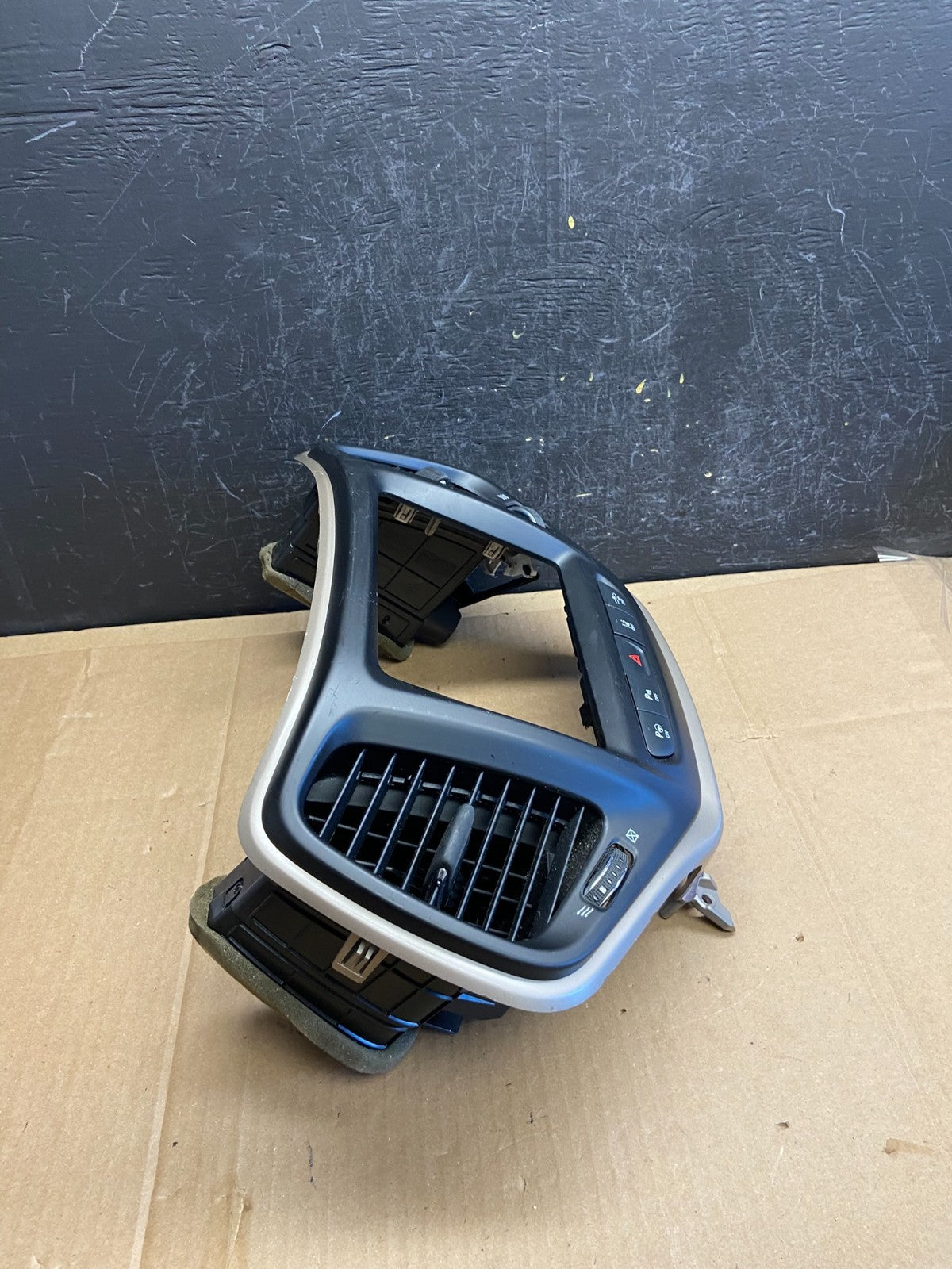 2014 to 2020 Jeep Cherokee Center Radio Climate Control Vent Bezel AD2088 DG1