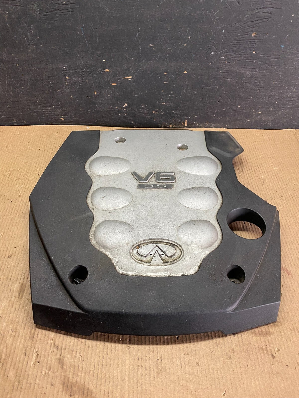 2003 to 2007 Infiniti FX35 M35 G35 V6 Engine Motor Cover OEM N8389 DG0