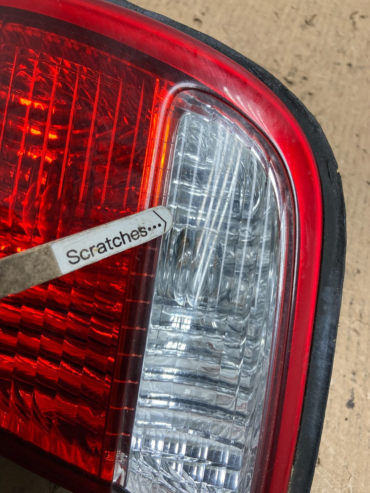 1999 2000 Mazda Millenia Right RH Side Inner Tail Light ad8788 DG3