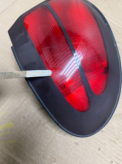 1998 - 1999 Ford Taurus Wagon Sedan Left Driver Side Tail Light U0746 DW3