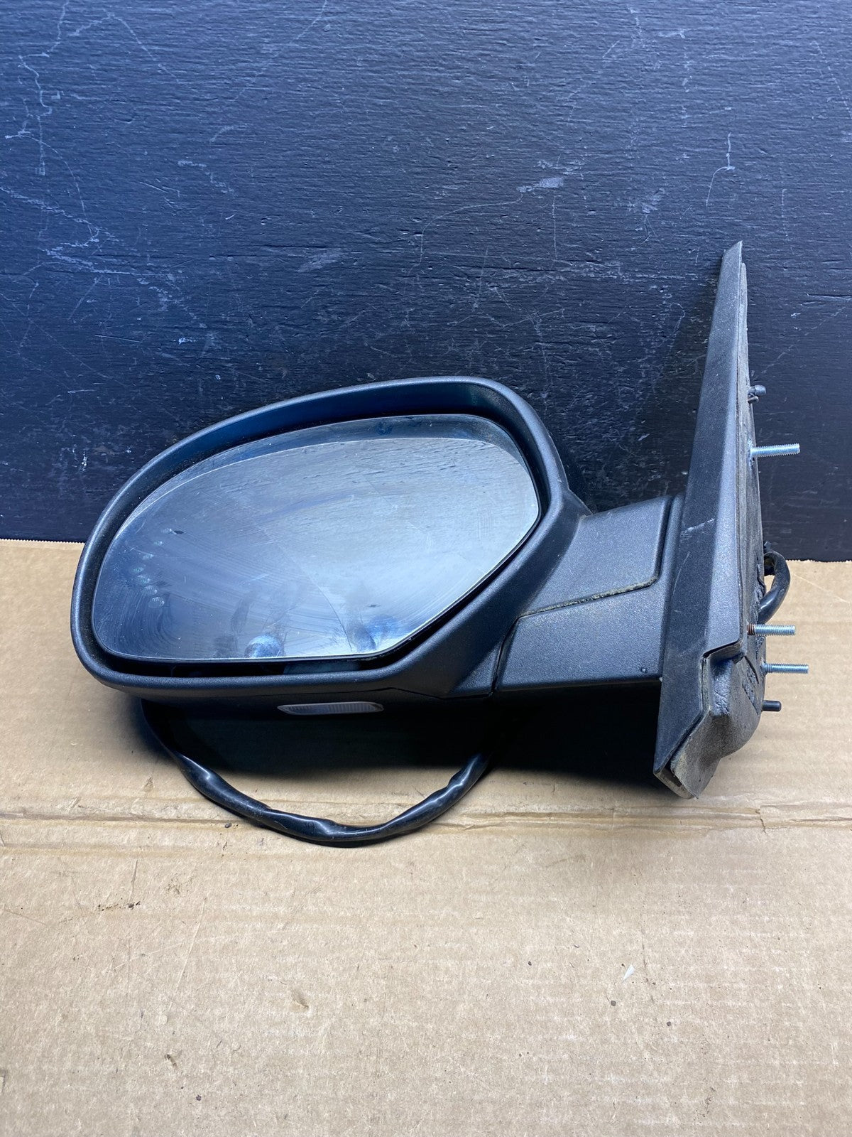 2007-2009 Chevrolet Tahoe Silverado Suburban Left Turn Signal Mirror ad3345 DG8