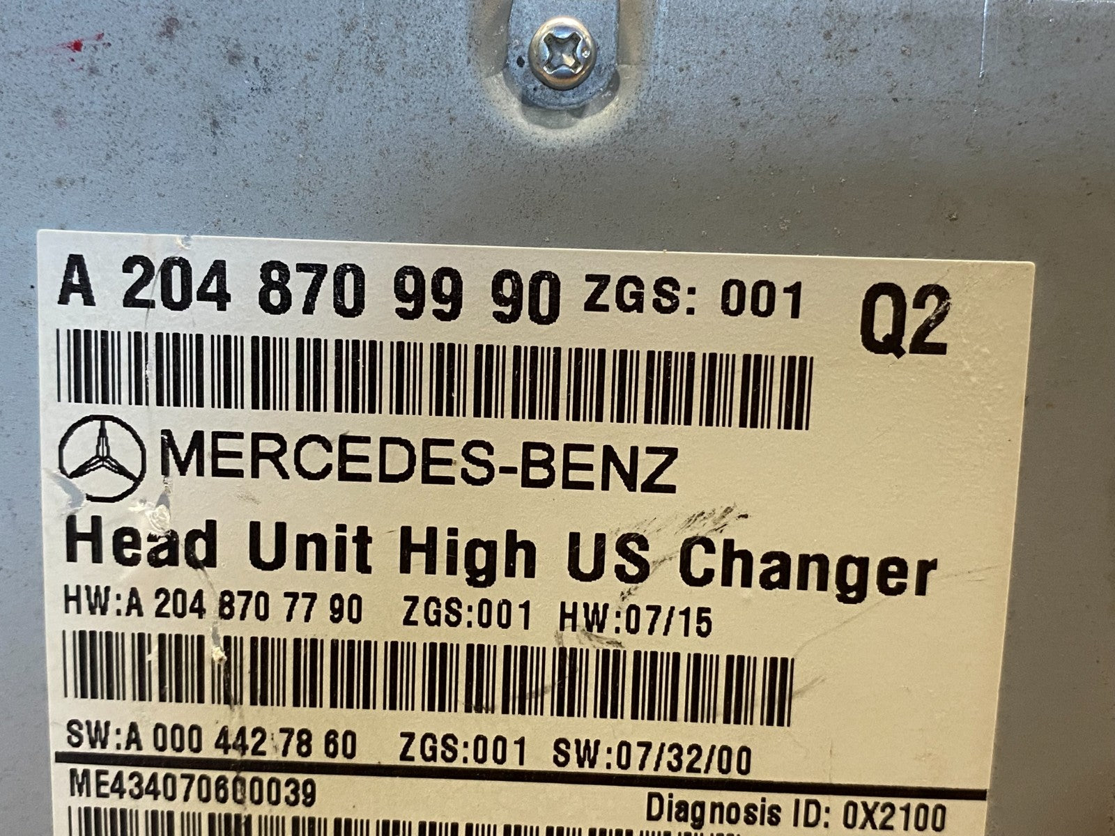 2008-2011 Mercedes W204 C300 C350 Navi Command Radio DVD CD Audio ae4807 DG6