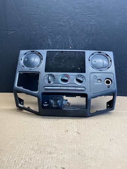 2008-2010 Ford F250 F350 Radio Climate Control Radio Dash Bezel Panel AC6375 DG0