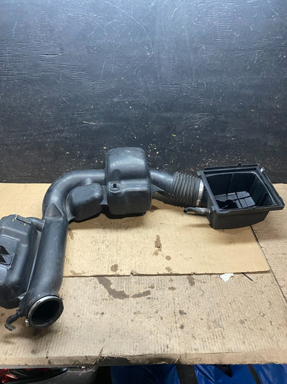 2011 - 2013 Dodge Durango 3.6L Resonator Air Intake Tube OEM  X3146 DG6