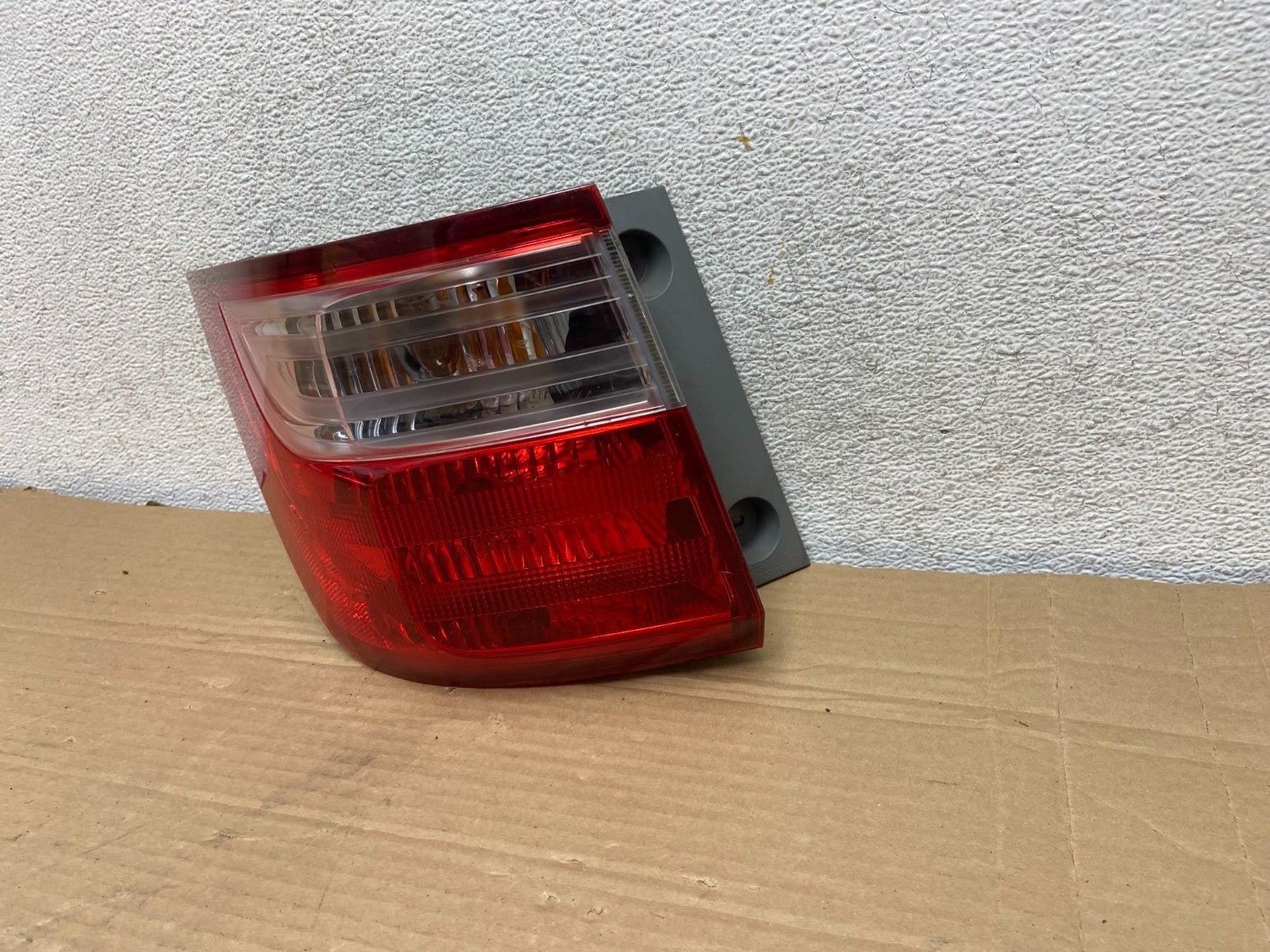 2011 2012 2013 Honda Odyssey Left Driver Side Tail Light AG8879 DW2