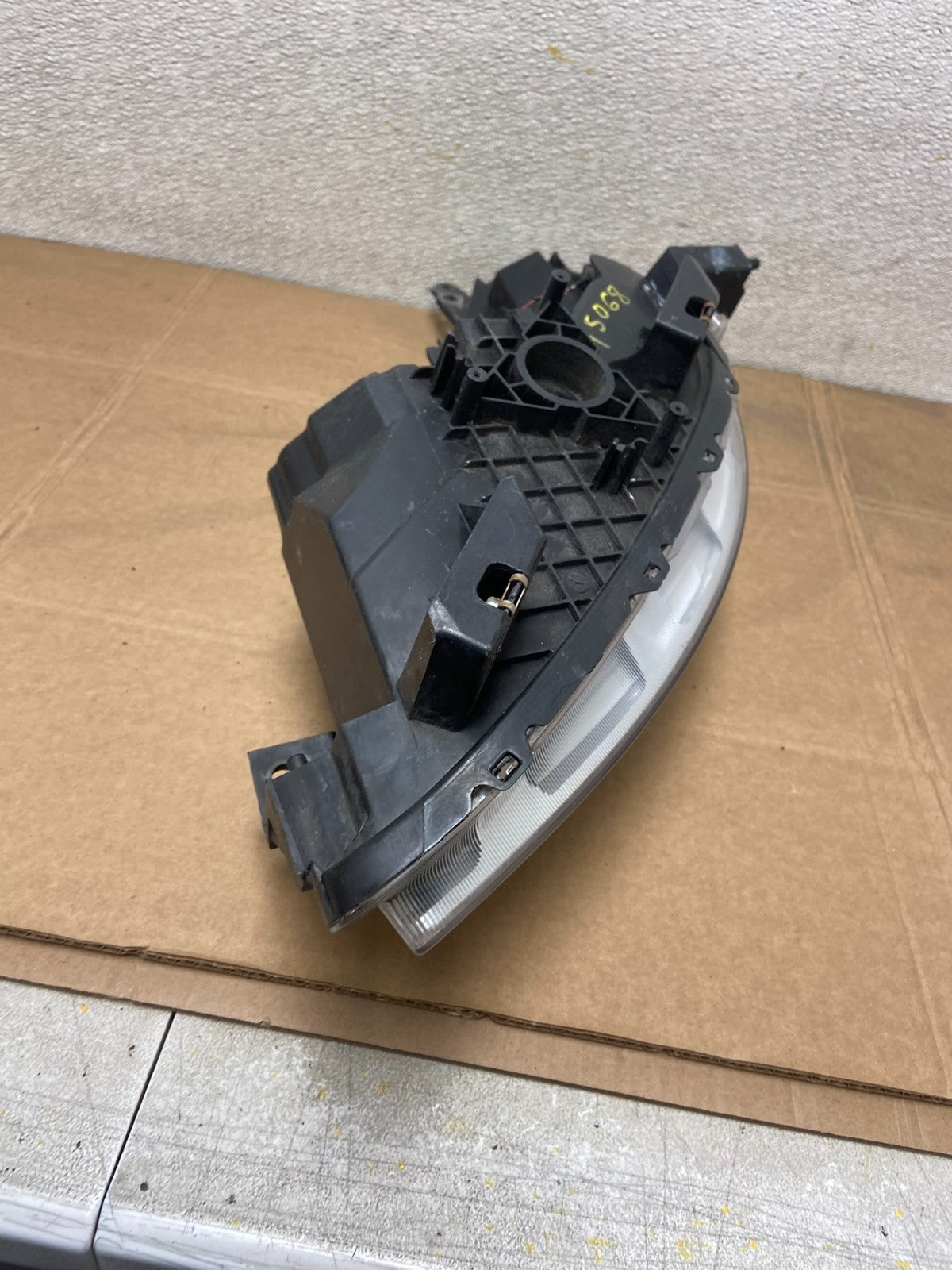 2012-2017 Mazda 5 Right Passenger Rh Side Halogen Headlight OEM Y5068 GD8