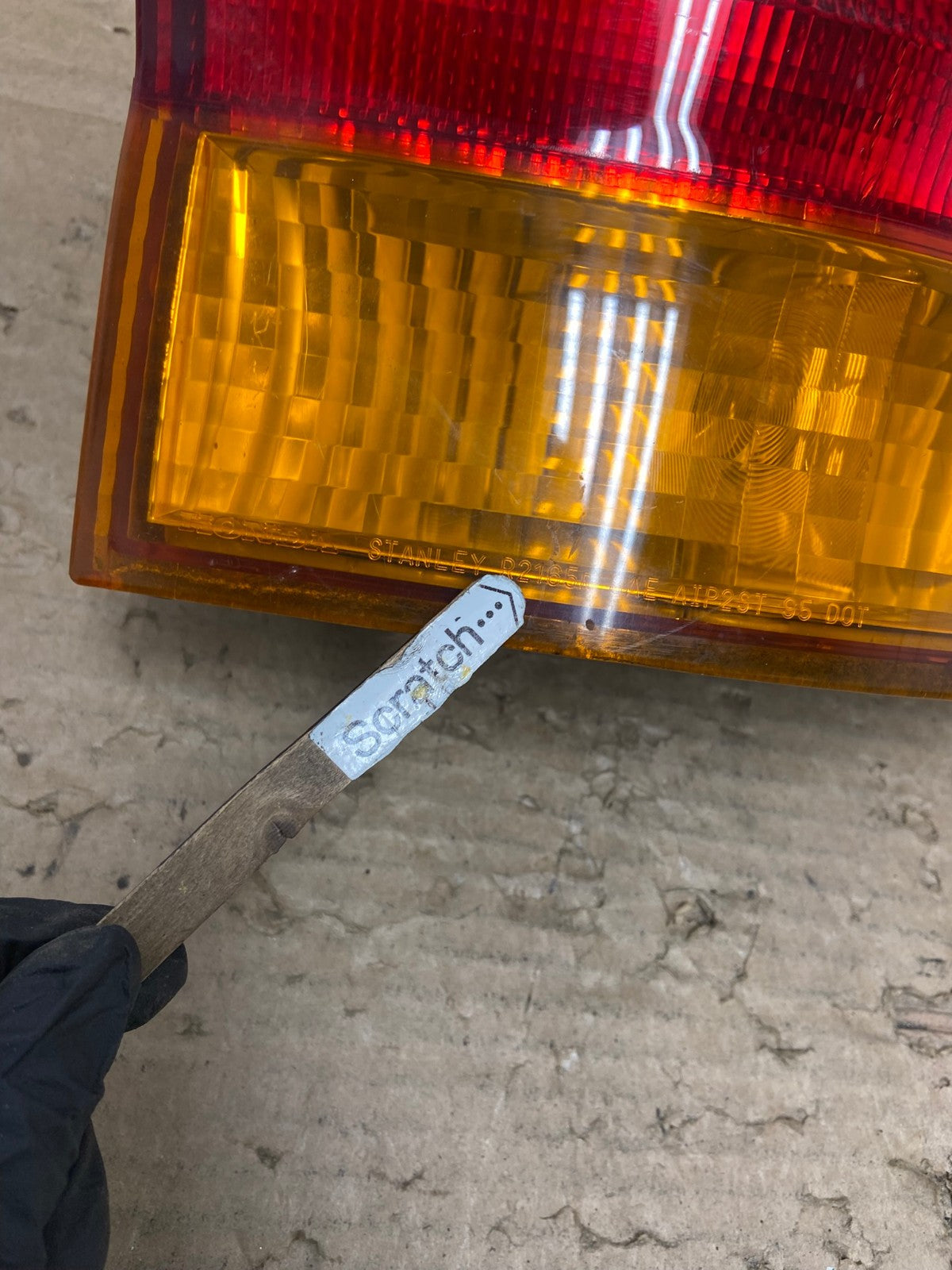 2002 2003 2004 Honda Odyssey Right Passenger Side Tail Light AH9138 LK4