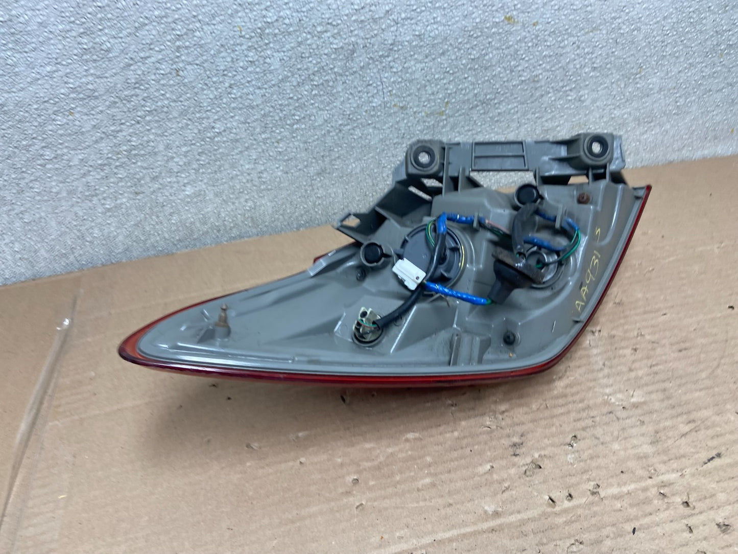 2011 - 2014 Nissan Murano Right Passenger Side RH Tail Light OEM AA9313 LK5