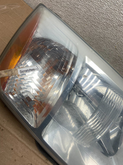 2004 - 2011 Mitsubishi Endeavor Headlight Right Passenger Rh Side Oem AA8713 DW3