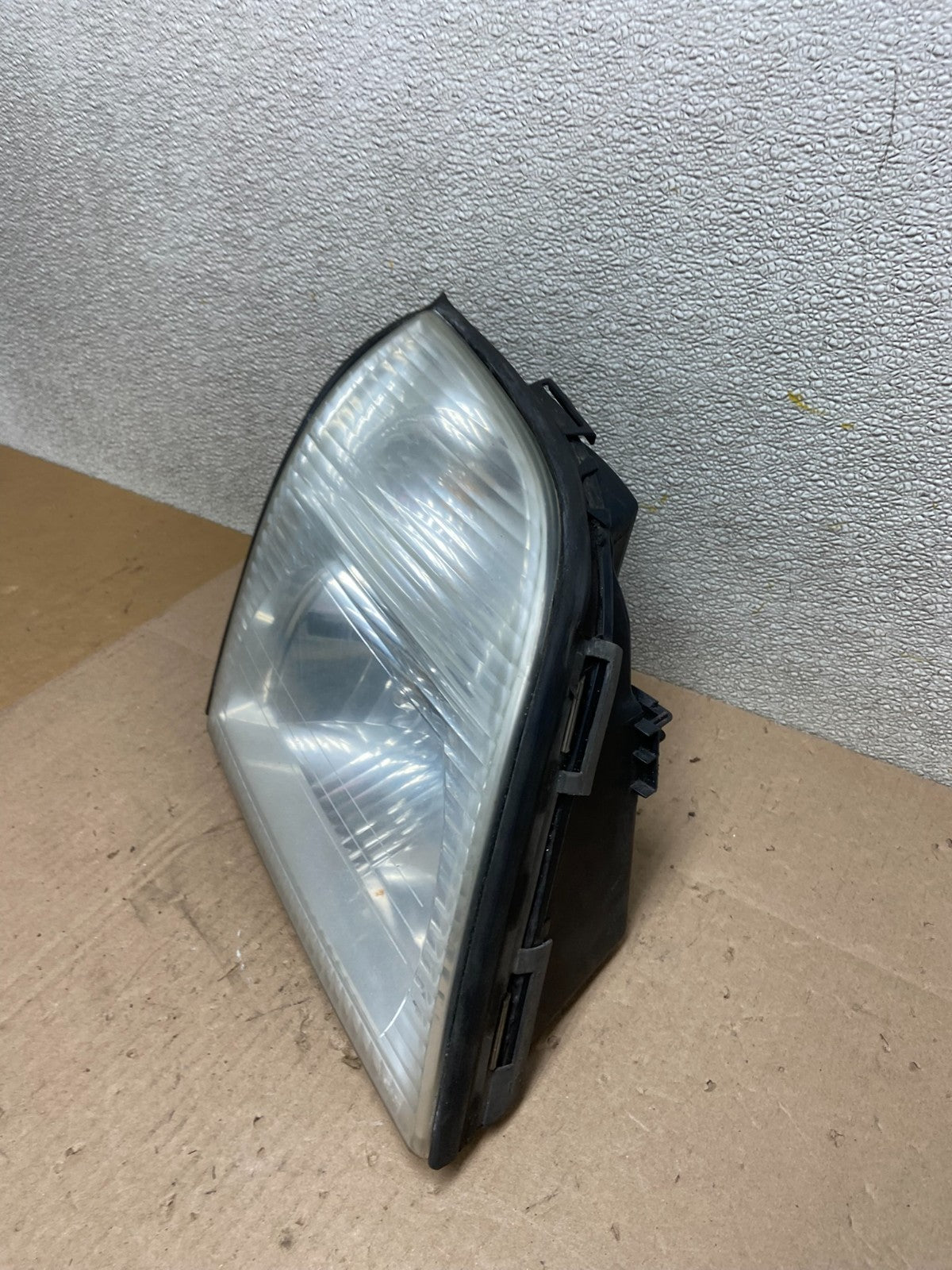 2002-2005 Mercury Mountaineer Right Passenger Halogen Headlight Oem AA0410 DW1