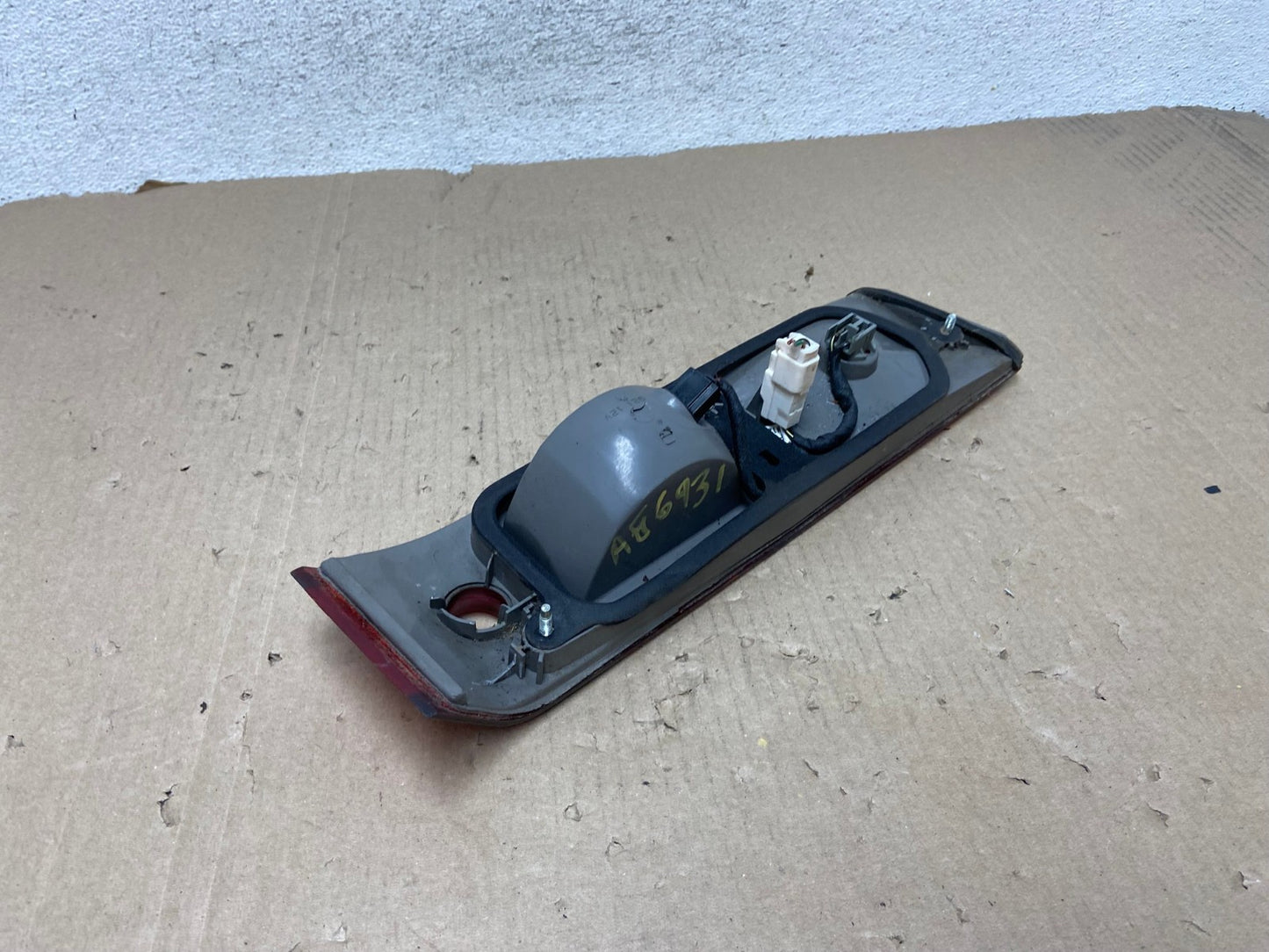1997 1998 1999 Toyota Camry Tail Light Inner Right Passenger AG6931 LK6