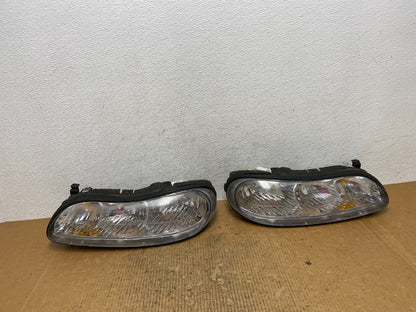 1997 to 2003 Chevrolet Malibu Left+Right Side Headlights AE2844 DW0