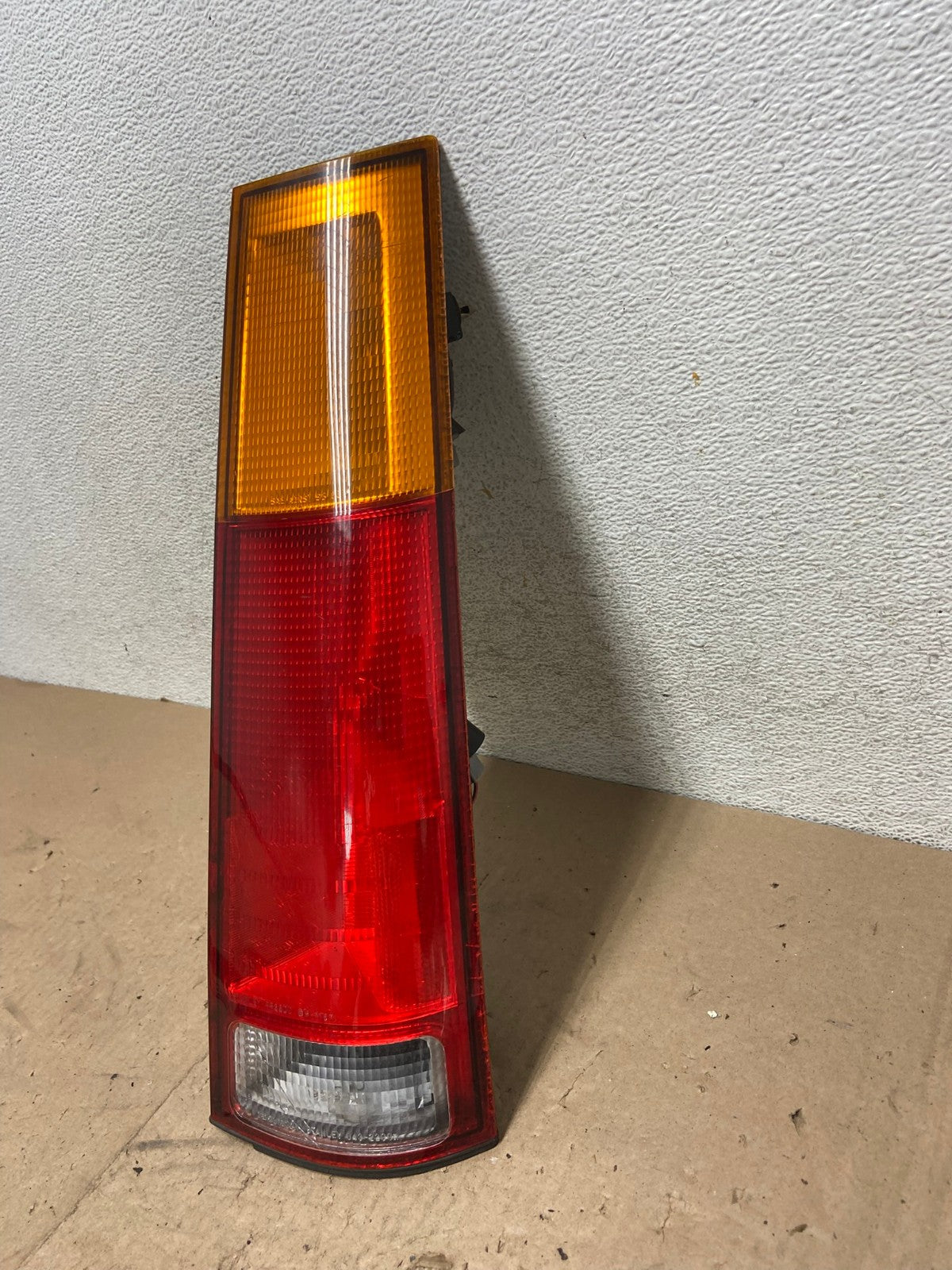 1997 1998 1999 2000 2001 Honda Crv Cr-v Right Passenger Tail Light AG5430 LK1