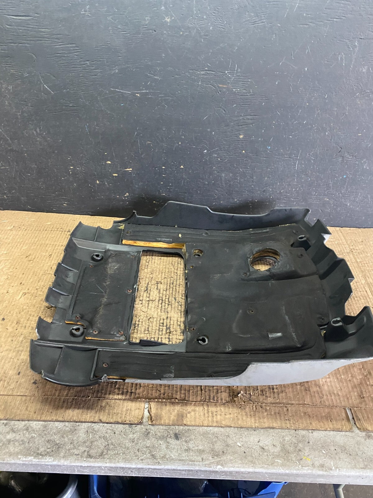 2001 - 2005 Hyundai XG350  V6 Engine Motor Cover N1972 PS7