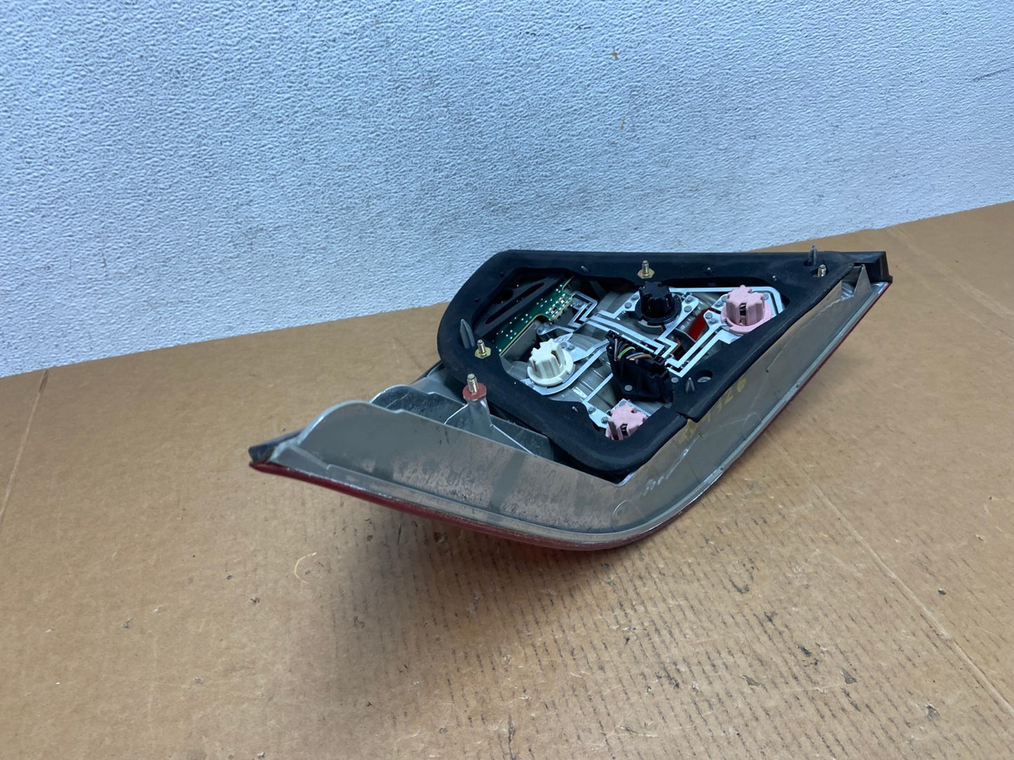 2003 to 2006 Mercedes-Benz S-Class Tail Light Right Passenger Side AD9326 LK4