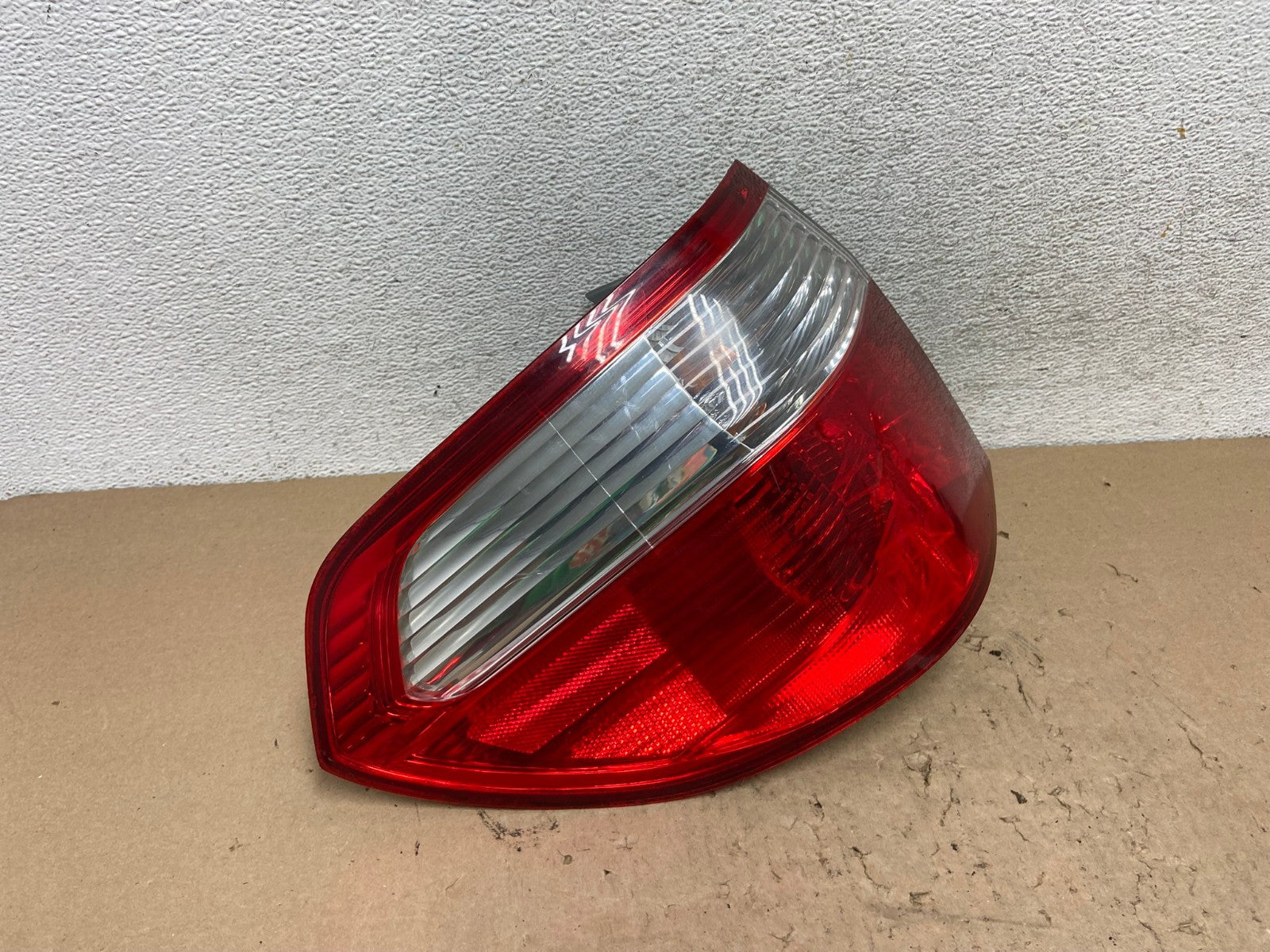 2005 2006 2007 Honda Odyssey Left Driver LH Side Tail Light AG4425 LK2
