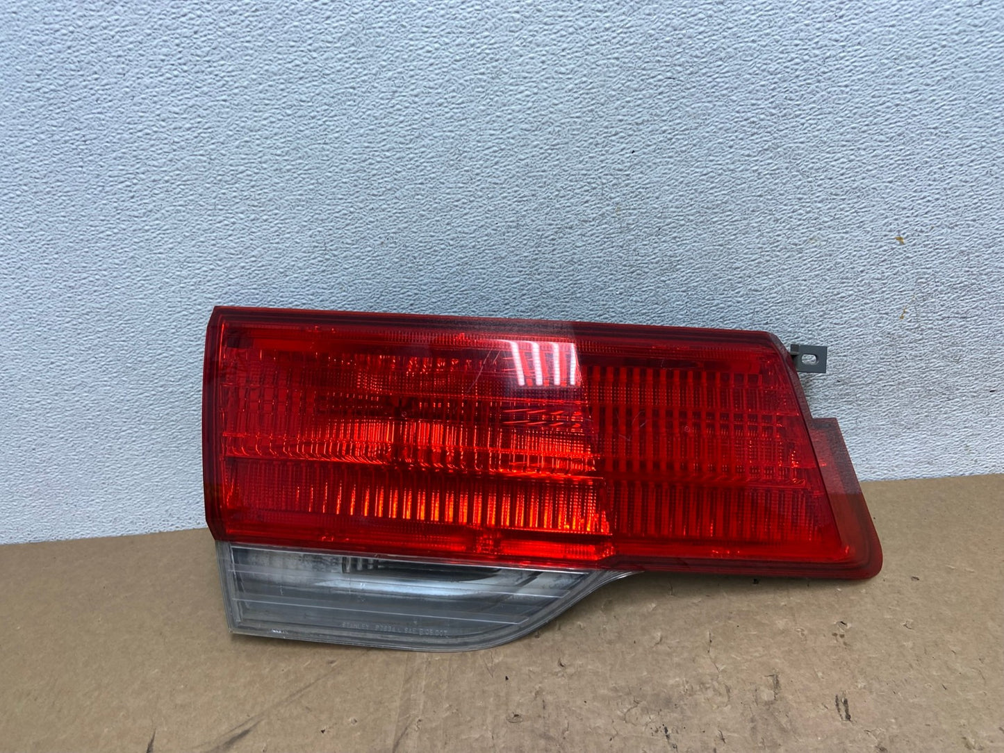 2008 to 2010 Honda Odyssey Left Driver LH Side Tail Light Inner AG1188 LK0