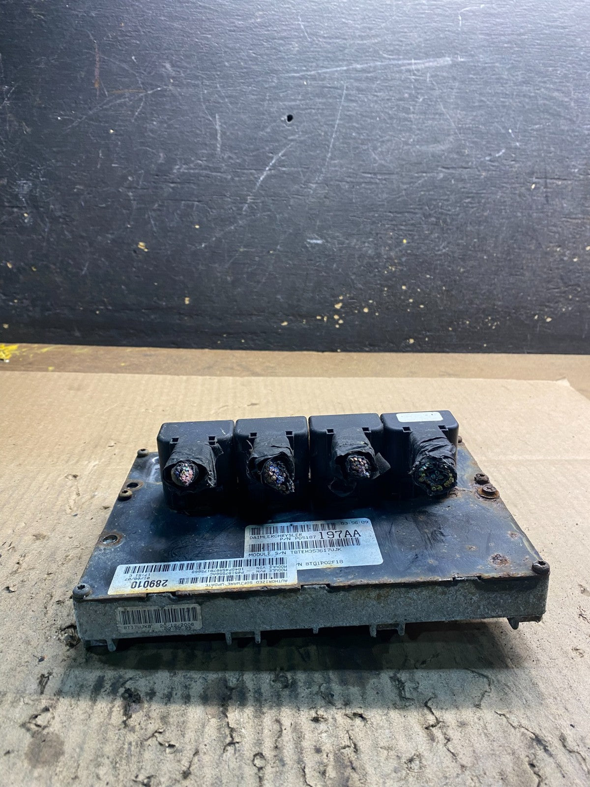 2007 Chrysler Town Country Caravan 3.3L Engine Control Unit ECU Module Z5020 DG0