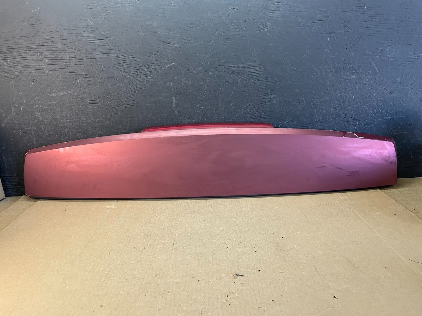 2007-2014 Chevrolet Tahoe Suburban Yukon Spoiler Wing 3rd Brake Light AD5667 DW0