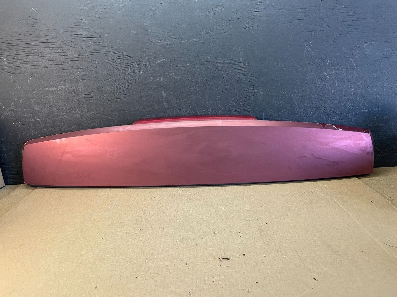2007-2014 Chevrolet Tahoe Suburban Yukon Spoiler Wing 3rd Brake Light AD5667 DW0