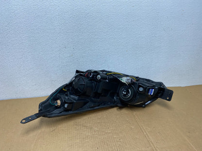 2013 - 2014 Subaru Legacy Outback Right Passenger Headlight AC7555 DW5