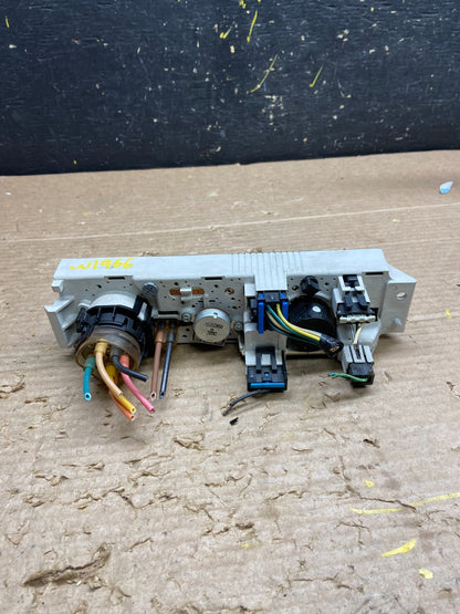 2008-2010 Chevrolet Express 1500 2500 3500 Climate Control Panel W1966 DG3