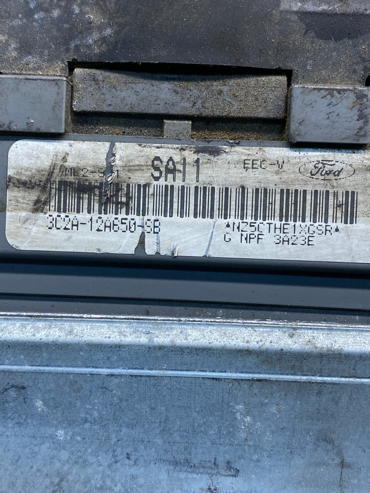 2002 Ford E-Series Van 4.2L Engine Control Module 3c2a-12a650-sb AG9451 DW2