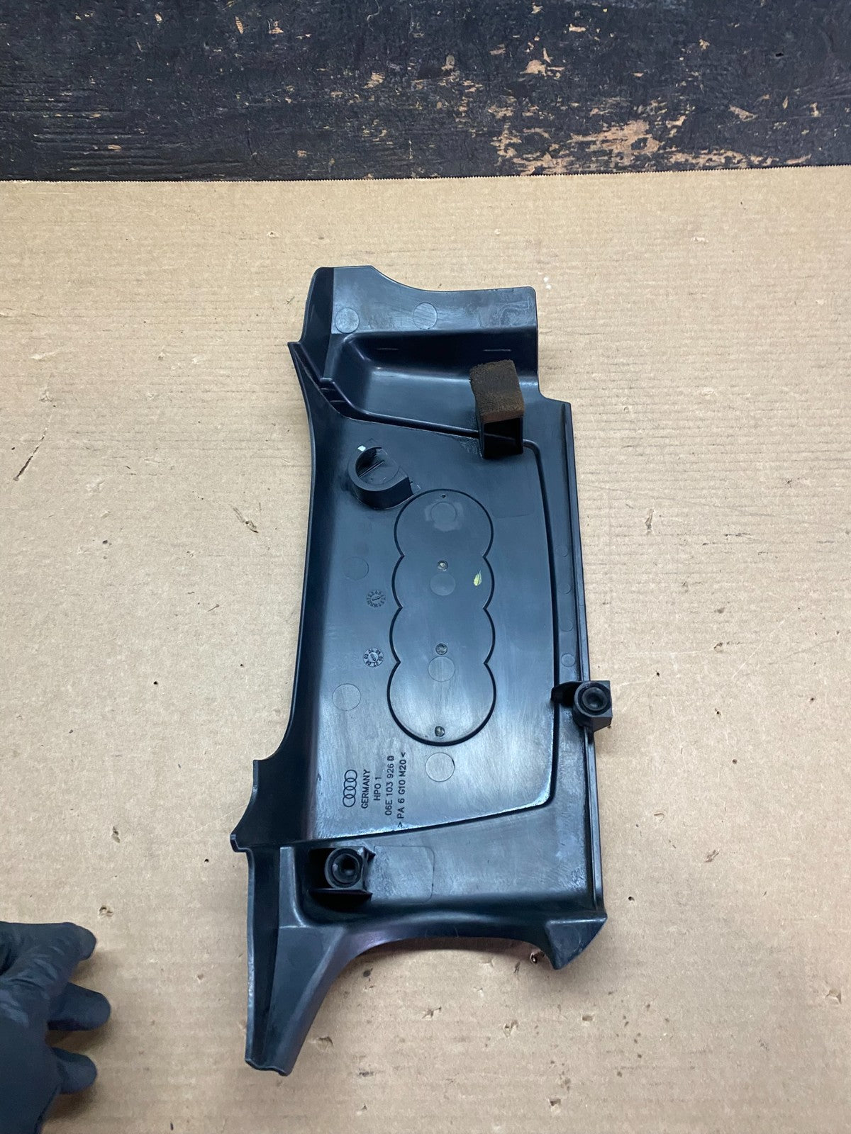 2007 - 2010 Audi A8l A8 D3 4.2L Engine Black Cover Trim 06E103926D OEM V7022 DG6