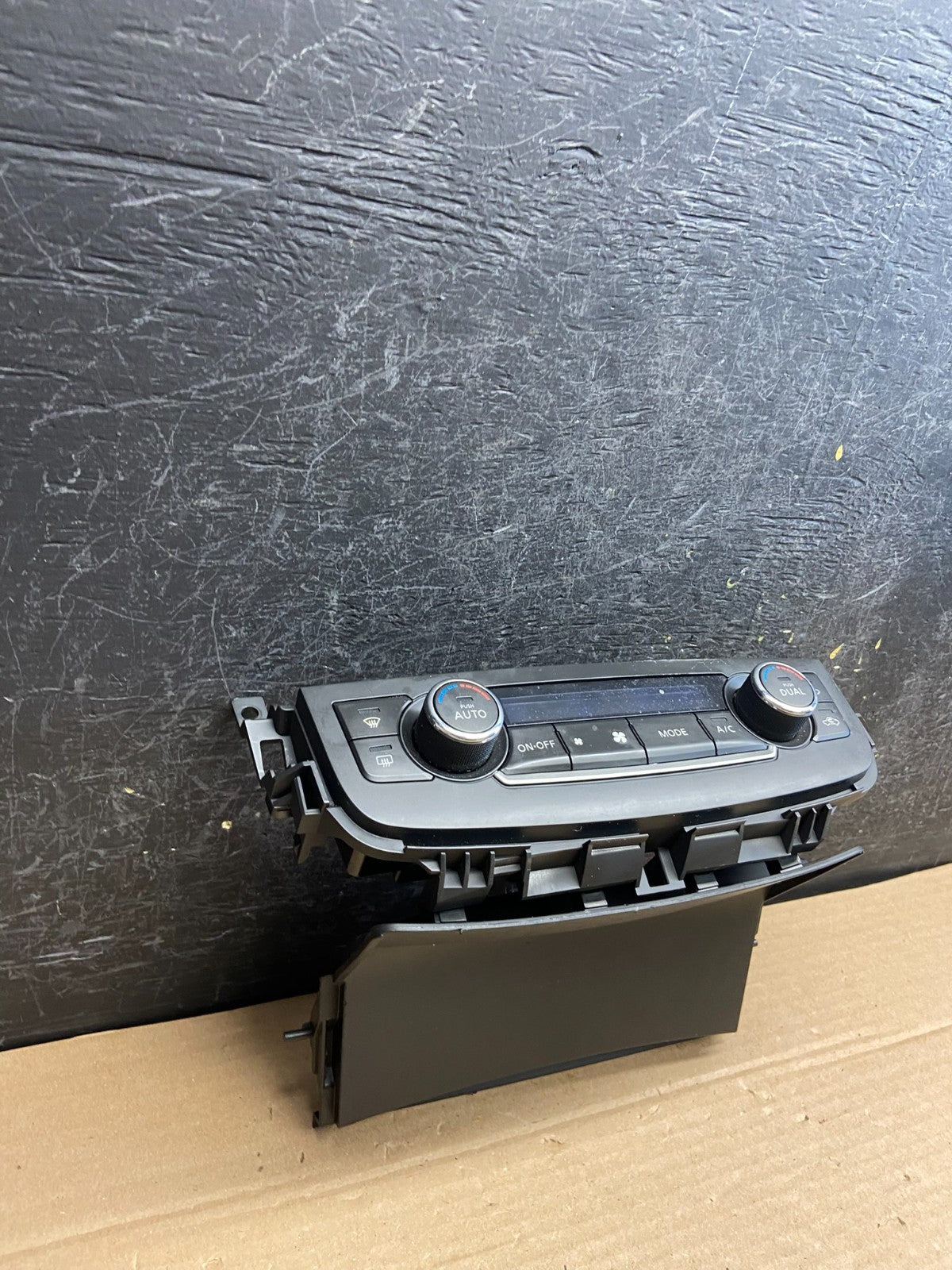 2016 2017 Nissan Altima A/C Temperature Climate Control AG5142 DG1