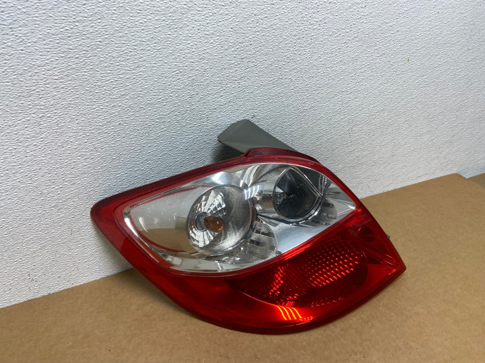 2009 - 2014 Toyota Matrix Left Driver LH Side Tail Light AD1026 LK2