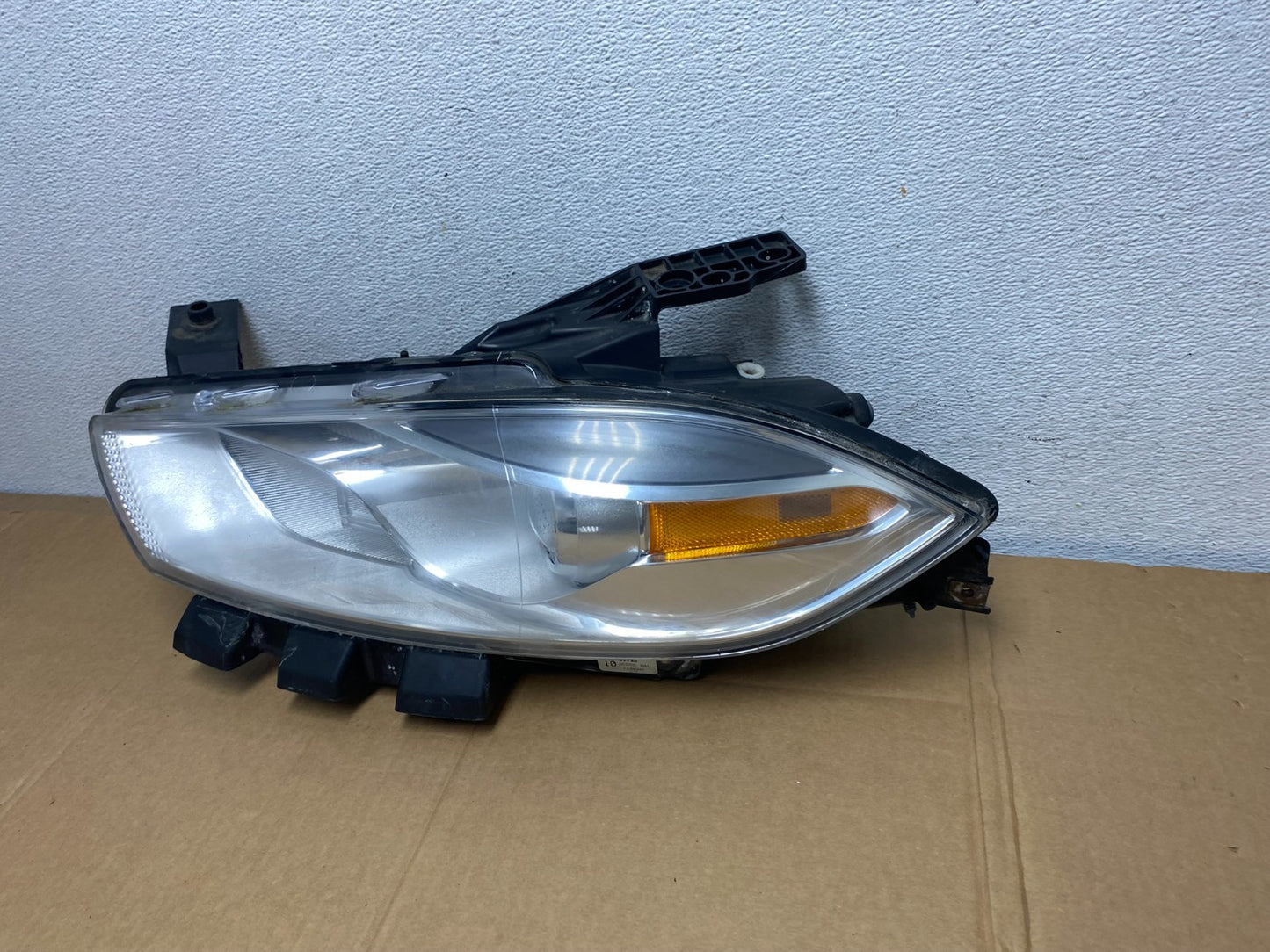 2013 to 2016 Dodge Dart Left Driver LH Halogen Headlight AD0714 DW1