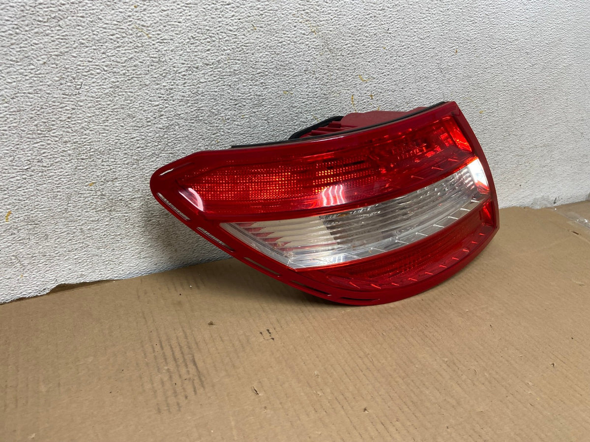2008 2009 2010 2011 Mercedes C-Class Left Driver Side Tail Light AH3030 LK1