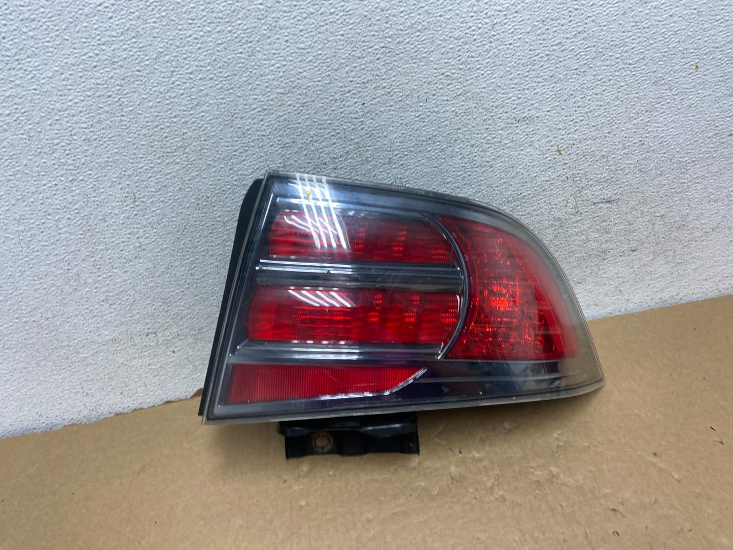2007 2008 Acura TL Type-S Right Passenger RH Side Tail Light AF7358 DW0
