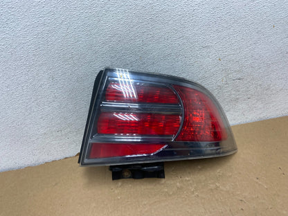 2007 2008 Acura TL Type-S Right Passenger RH Side Tail Light AF7358 DW0