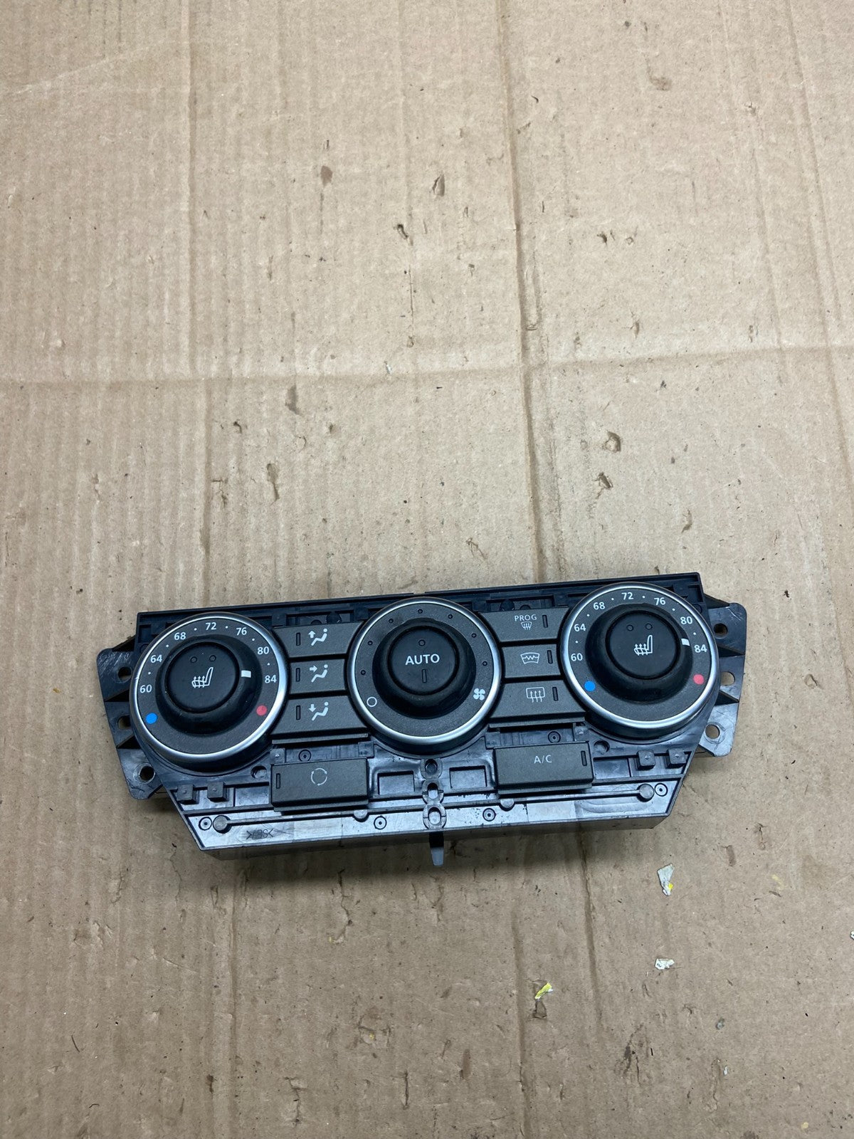 2013 2014 2015 Land Rover Lr2 Ac Heater Climate Control Oem AA7936 DG0