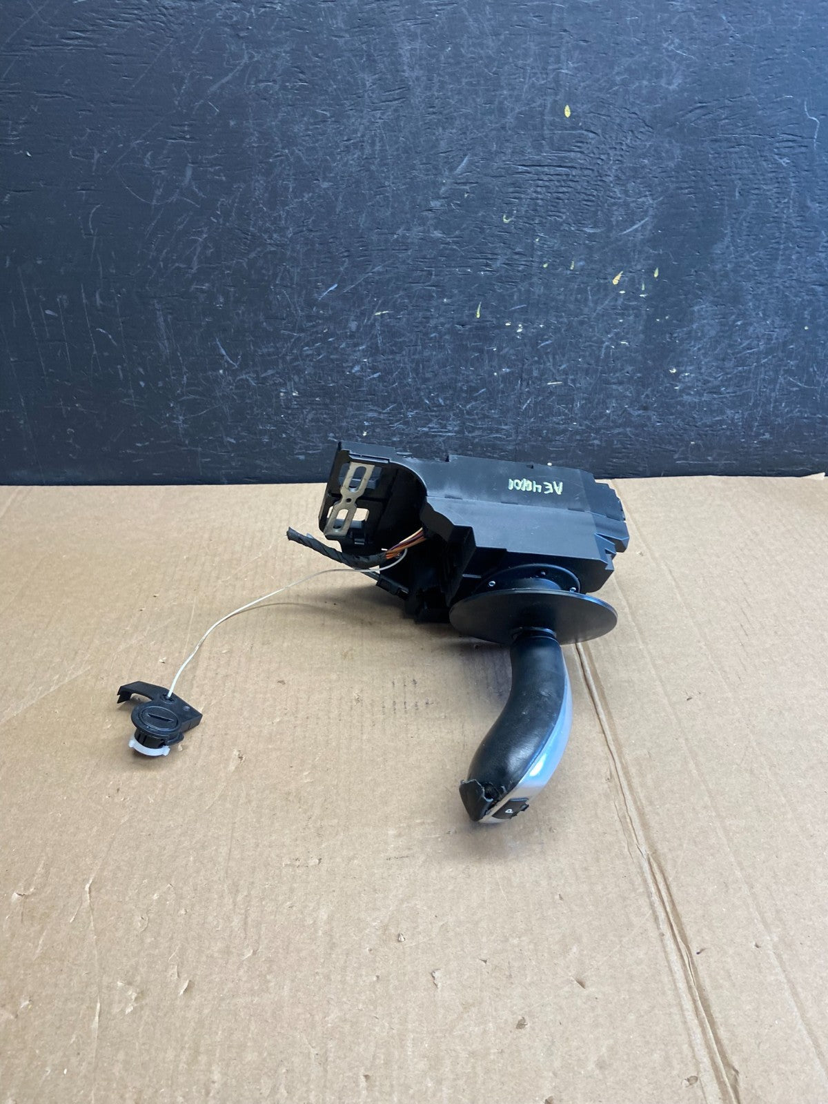 2008-2010 BMW 528I 535I E60 Auto Gear Selector Transmission Shifter AE4401 DG1