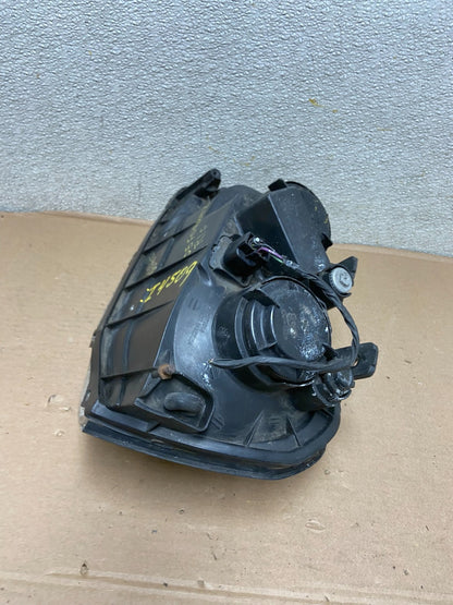 2004 to 2008 Suzuki Forenza Right Passneger RH Halogen Headlight Oem AA9895 DG5
