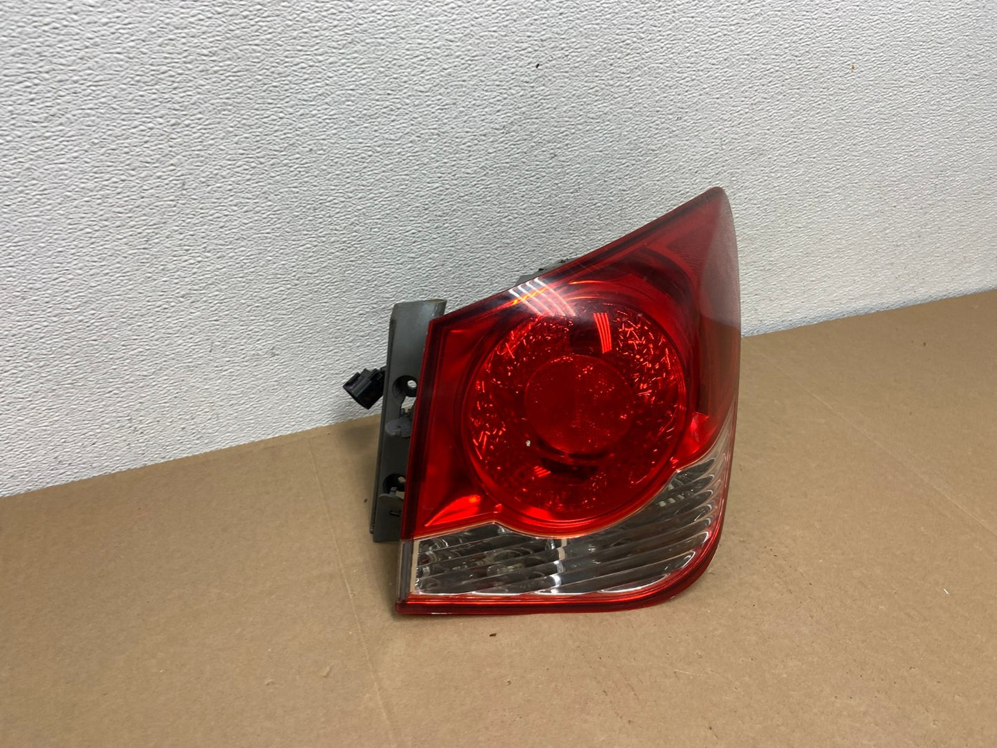 2011 2012 2013 2014 Chevrolet Cruze Right Passinger RH Side Tail Light AC5563 LK2