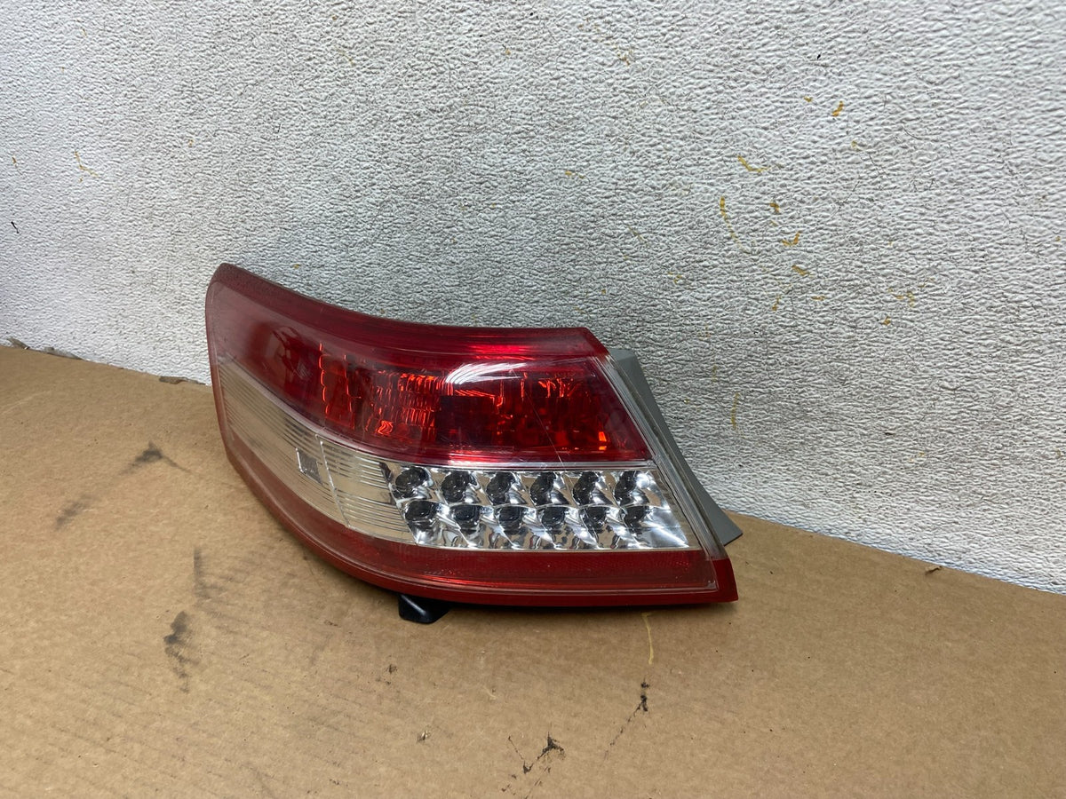 Led Trim 2010-2011 Toyota Camry Left Driver Lh Side Tail Light AH4467 DW2