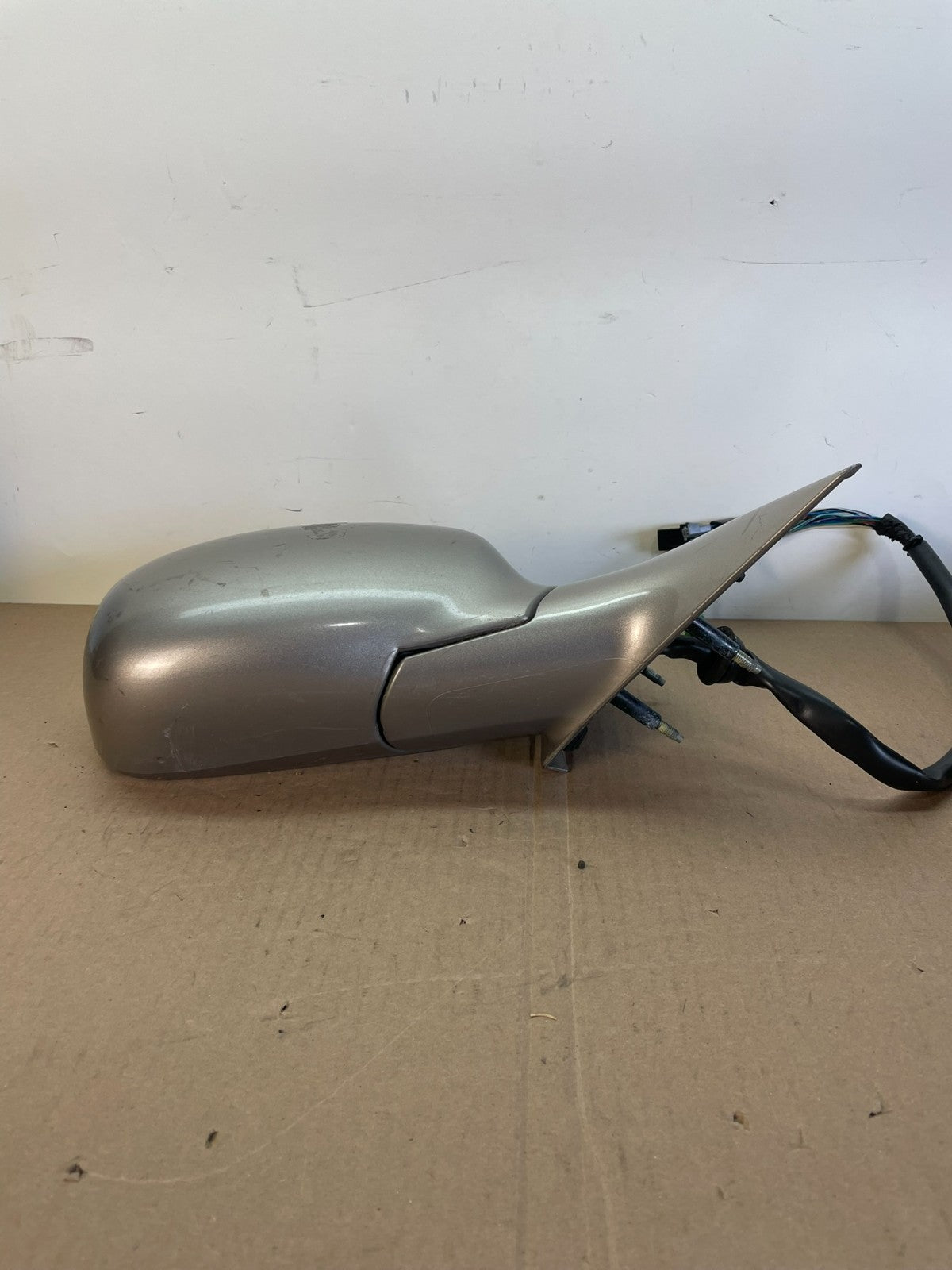 2000-2005 Cadillac Deville Right Passenger Turn Sgn View Door Mirror AG2640 MS3