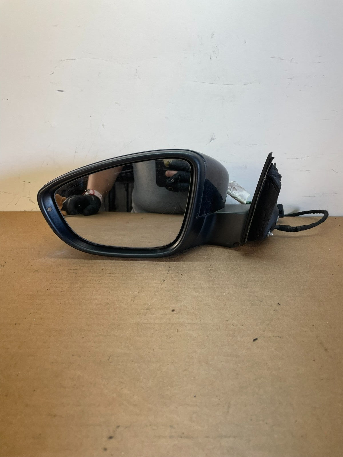 2012 to 2016 Volkswagen Passat Left Driver LH Turn View Door Mirror AF8661 DG9