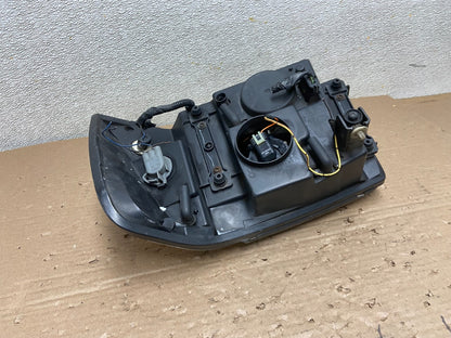 2002 to 2009 Gmc Envoy Right Passenger RH Side Headlight Halogen AB1597 DW6