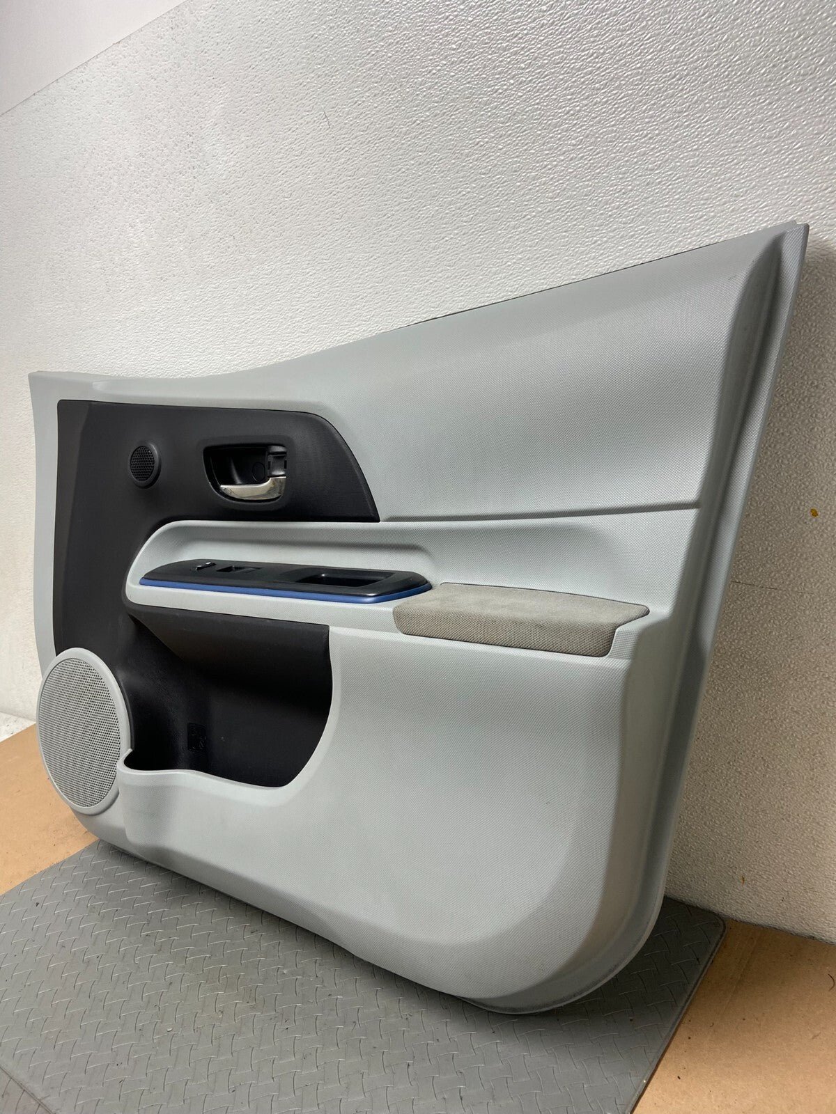 2012 to 2014 Toyota Prius C Front Right Passeger Door Trim Cover Panel OEM C09951
