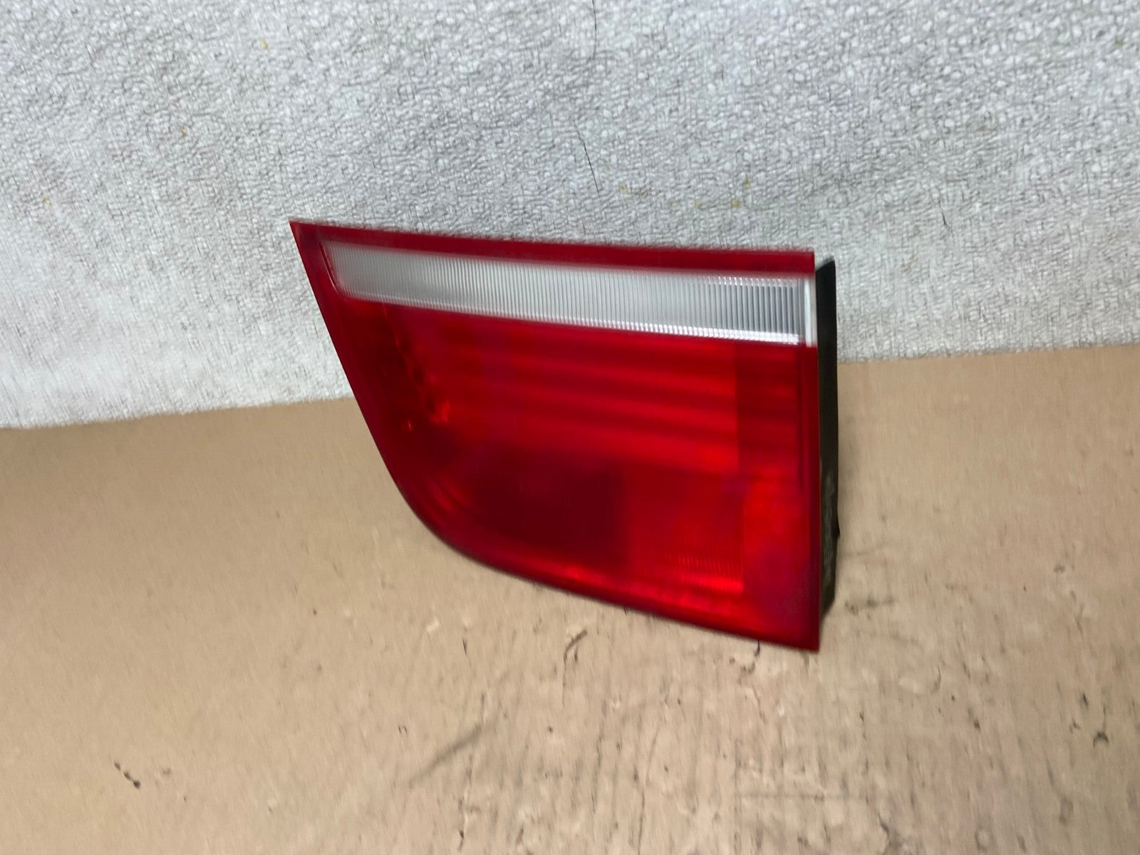 2007 to 2010 Bmw X5 E70 Right Passenger Rh Side Inner Tail Light Oem AB6068 LK1