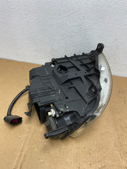 2004 to 2007 Volkswagen Touareg Left Driver Halogen Headlight AD1272 DW11