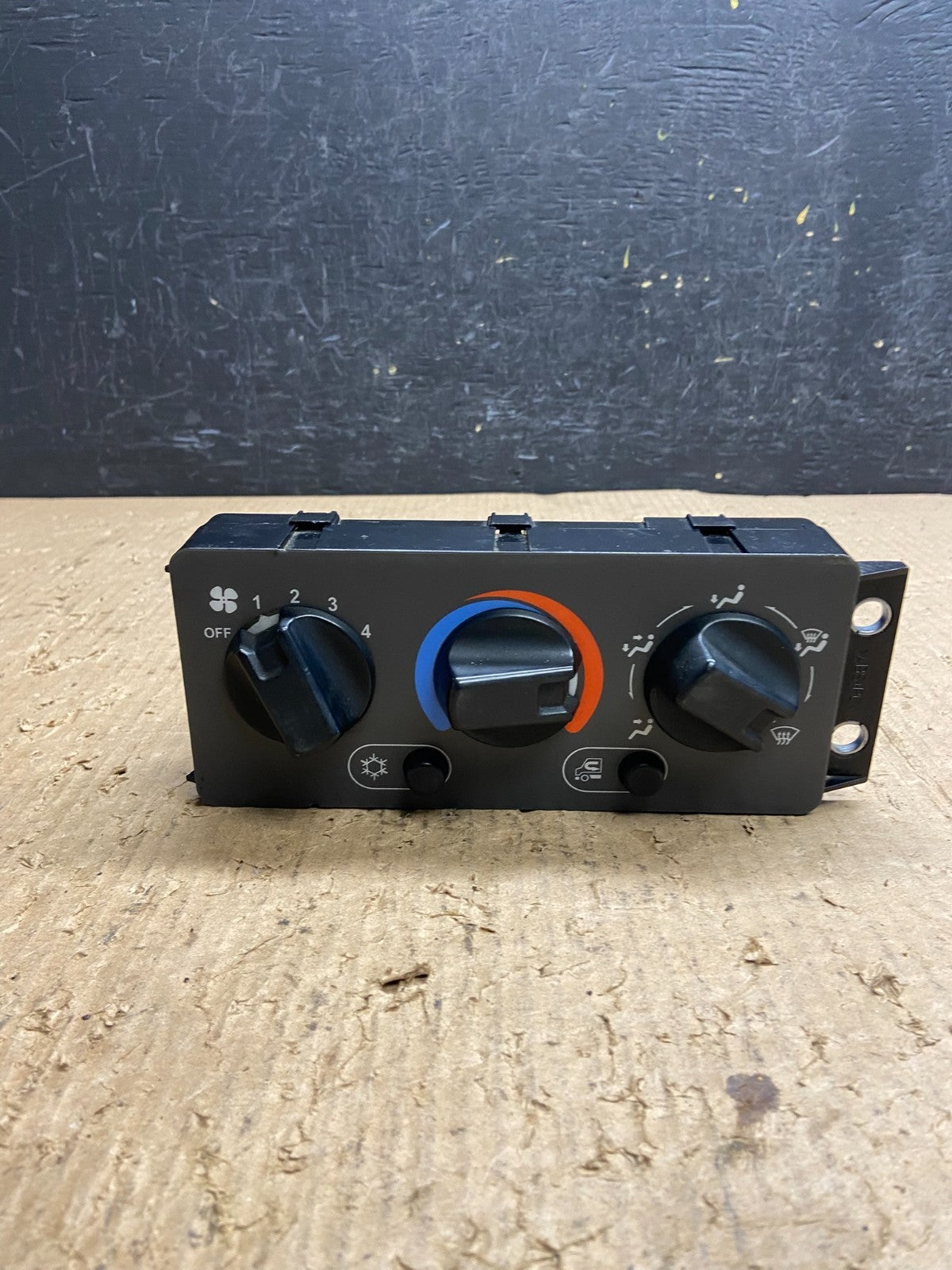 2008-2018 A/C Heater Climate Control Module Panel For Mack CHU CXU AF16720