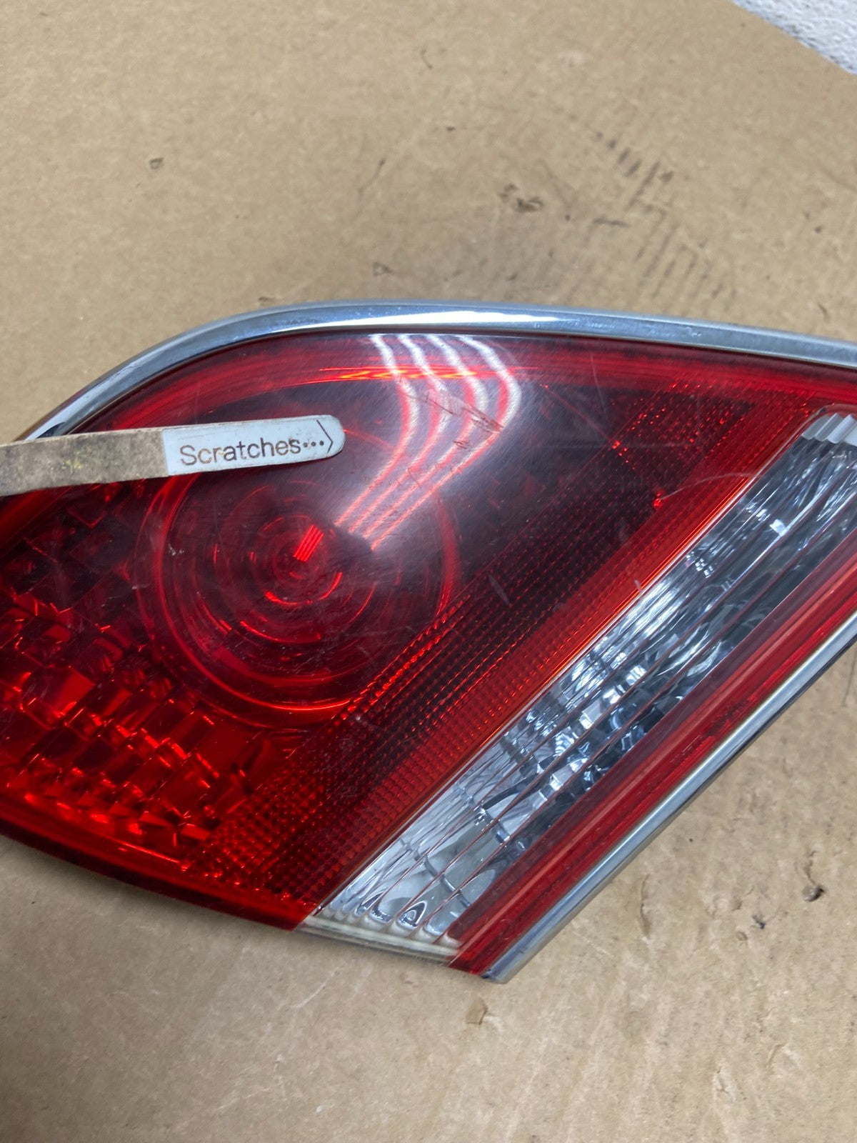 2005 2006 Lexus ES330 Left Driver LH Side Tail Light Inner AF7414 DW3