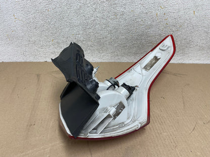 2013 to 2016 Ford Escape Left Driver LH Side Tail Light AH6686 LK5