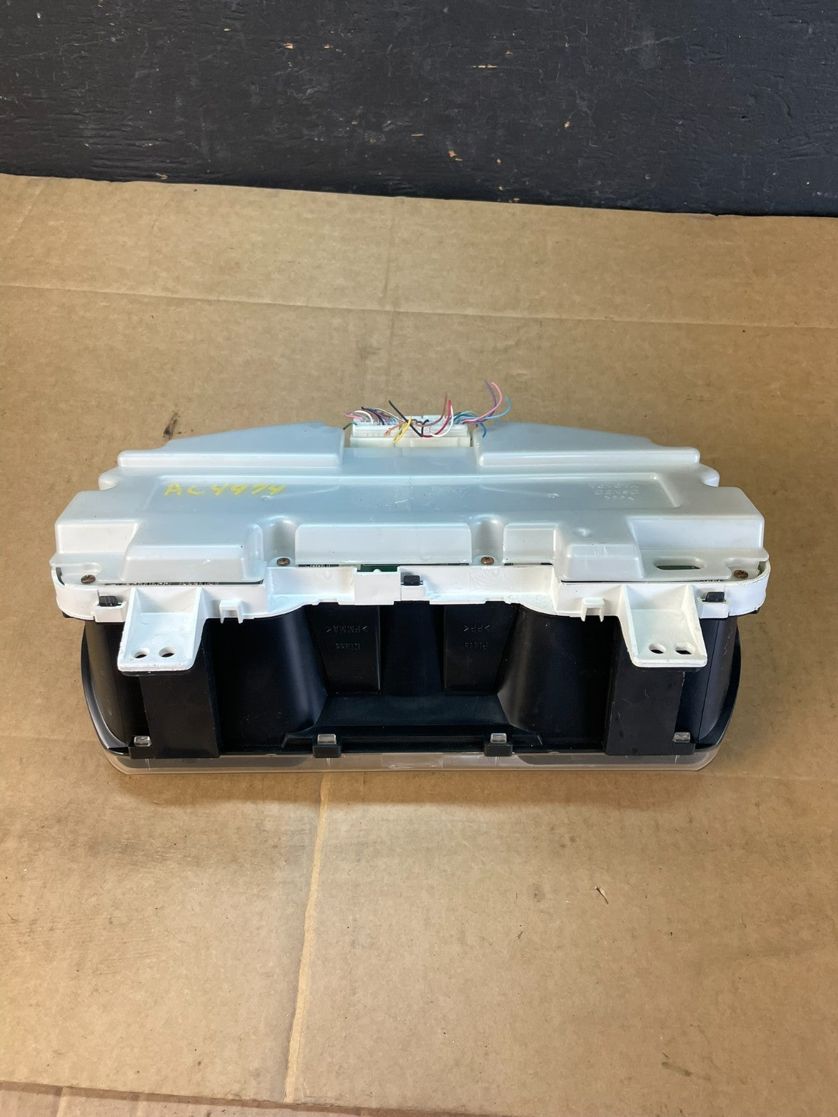 2004 to 2007 Toyota Highlander Speedometer Insrument Gauge Cluster AC4974 DG8