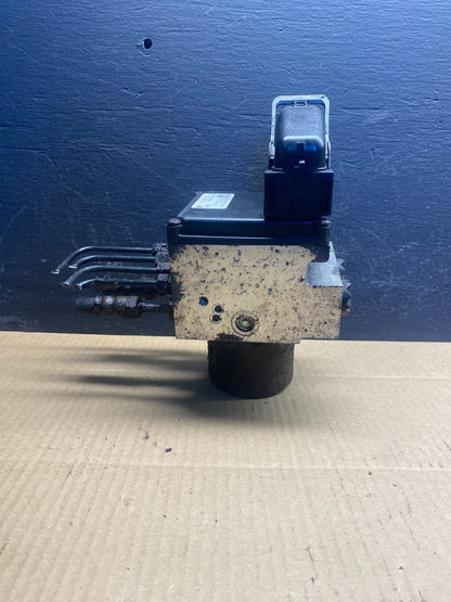 2011-2014 Ford E-150 E150 E250 E350 ABS Anti-Lock Brake Pump Module AD0466 DW2